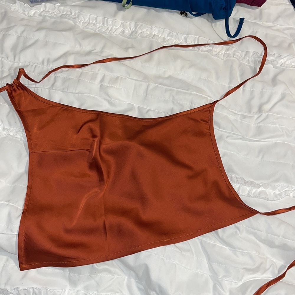 Copper orange one shoulder asymmetrical tie crop - Picture 4 of 4